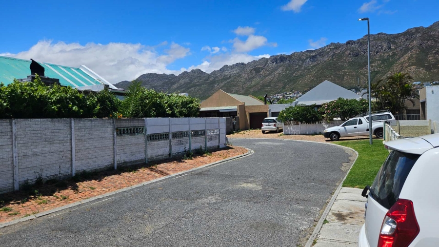 2 Bedroom Property for Sale in Anchorage Park Western Cape